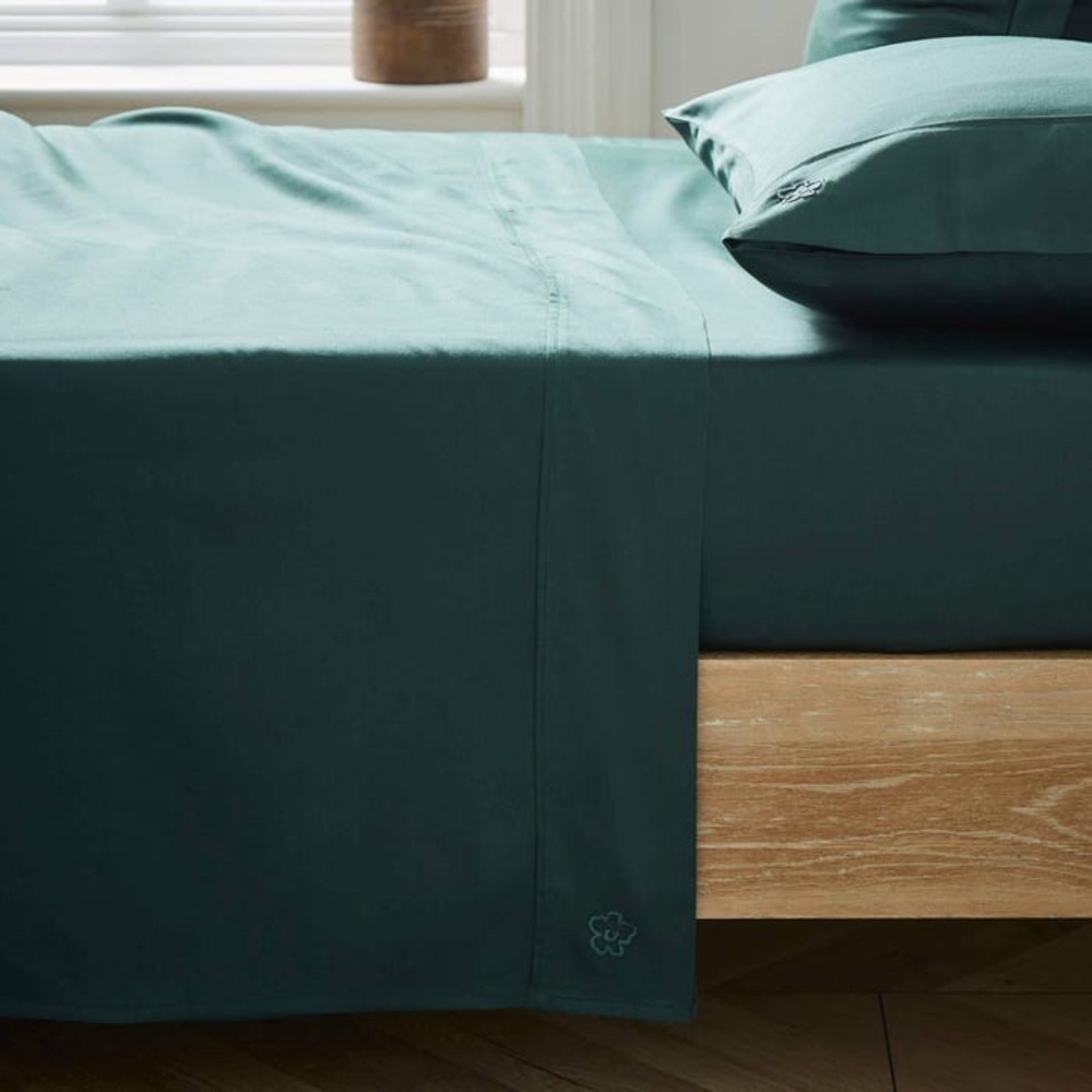 NWOT TED BAKER LONDON Plain Dye Collection Sheet Set in Dark Green Twin Size